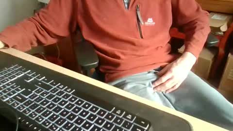 petitwilly online show from 02/23/26, 08:55