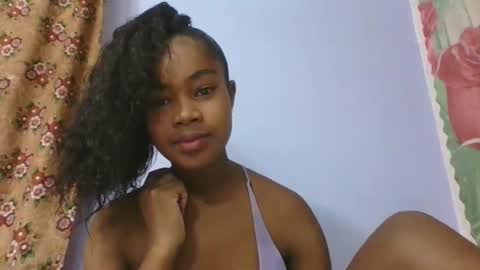 phania185885 online show from 03/29/26, 03:39