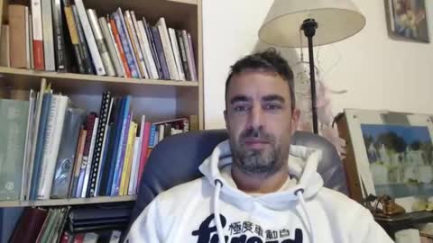 Snapshot of phantasie31 chatting on 11/20/25, 12:44 phantasie31 online show from 11/20/25, 12:44