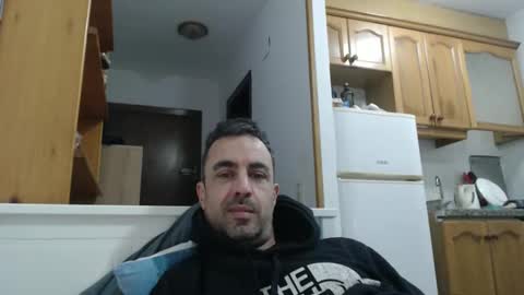 Snapshot of phantasie31 chatting on 03/12/26, 08:04 phantasie31 online show from 03/12/26, 08:04