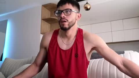 phantom_bigger1 online show from 01/16/26, 02:43