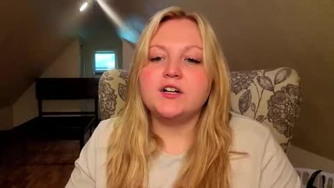 PhatAssBlond online show from 05/16/26, 09:13