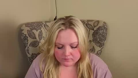PhatAssBlond online show from 06/06/26, 07:24