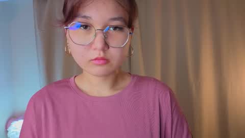 Jenny online show from 11/19/25, 04:34