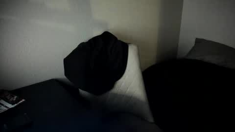 Snapshot of phenomenalpleasures chatting on 01/14/25, 03:22 Jasmine Juice online show from 01/14/25, 03:22