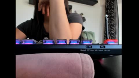 Snapshot of phenomenalpleasures chatting on 02/03/25, 10:43 Jasmine Juice online show from 02/03/25, 10:43