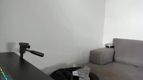 Snapshot of phenomenalpleasures chatting on 09/19/25, 03:56 Jasmine Juice online show from 09/19/25, 03:56