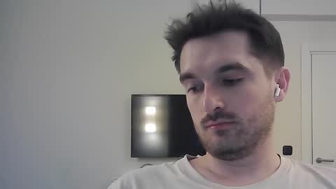 Snapshot of philborison chatting on 02/16/25, 02:43 PhilipBorison online show from 02/16/25, 02:43