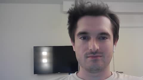 Snapshot of philborison chatting on 09/10/25, 04:56 PhilipBorison online show from 09/10/25, 04:56