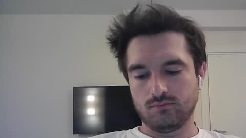 Snapshot of philborison chatting on 09/17/25, 05:53 PhilipBorison online show from 09/17/25, 05:53