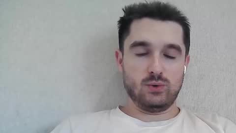 Snapshot of philborison chatting on 02/20/26, 01:33 PhilipBorison online show from 02/20/26, 01:33