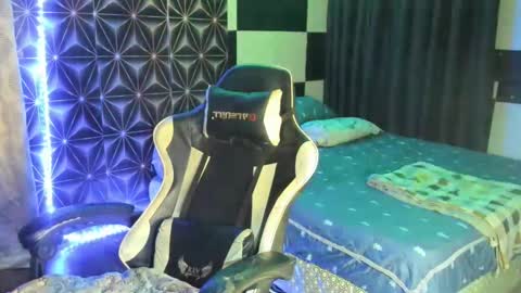 AJ online show from 01/14/25, 11:42