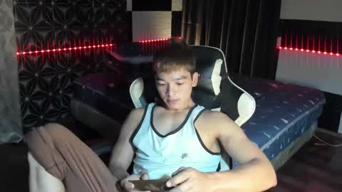 AJ online show from 01/26/25, 01:36