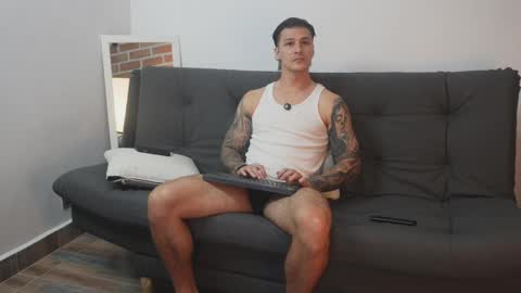 Snapshot of philip_dalton chatting on 11/16/25, 05:29 Philip Dalton online show from 11/16/25, 05:29