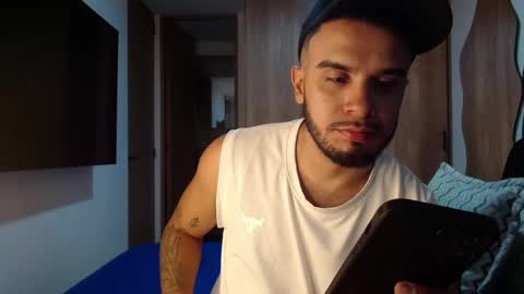 Snapshot of philipdj1 chatting on 02/05/26, 11:53 philipdj1 online show from 02/05/26, 11:53