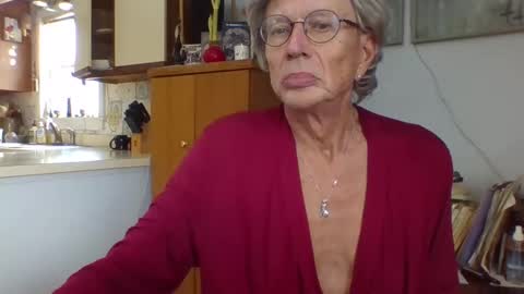 Snapshot of phillipa1023 chatting on 01/02/25, 04:35 phillipa online show from 01/02/25, 04:35