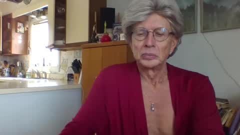 Snapshot of phillipa1023 chatting on 02/05/25, 05:53 phillipa online show from 02/05/25, 05:53