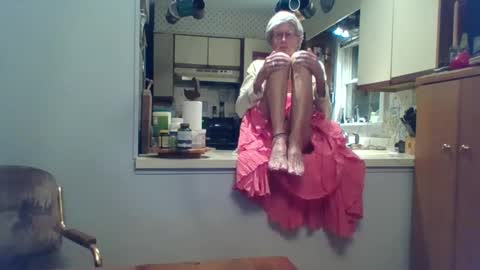 Snapshot of phillipa1023 chatting on 03/11/25, 11:48 phillipa online show from 03/11/25, 11:48