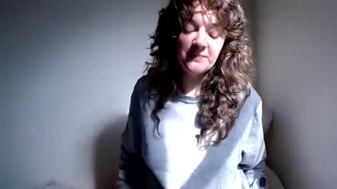 sophie online show from 01/02/25, 04:24