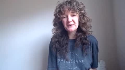 sophie online show from 01/31/25, 07:08