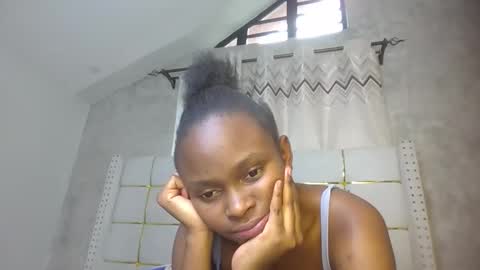 phoebe online show from 02/24/26, 07:17