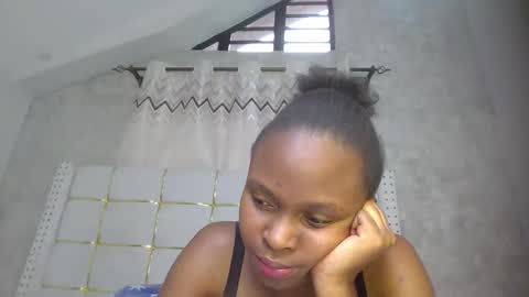 phoebe online show from 03/02/26, 05:08