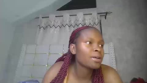 phoebe online show from 03/11/26, 08:59