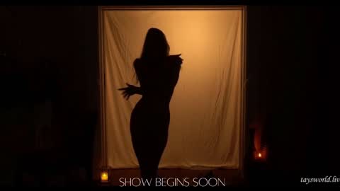 Snapshot of phoenix_taylor chatting on 01/03/25, 02:10 PHOENIX TAYLOR online show from 01/03/25, 02:10