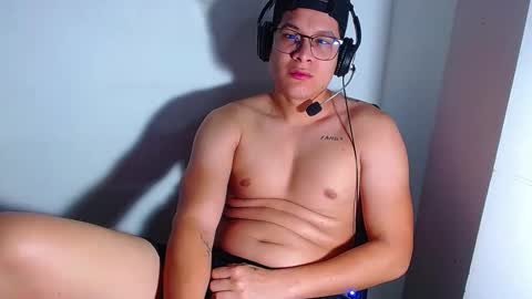 AdnierGnz online show from 01/13/25, 12:24