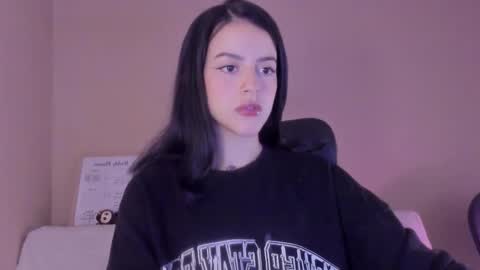 Snapshot of phoenixx_x chatting on 03/24/26, 05:07 phoenixx_x online show from 03/24/26, 05:07