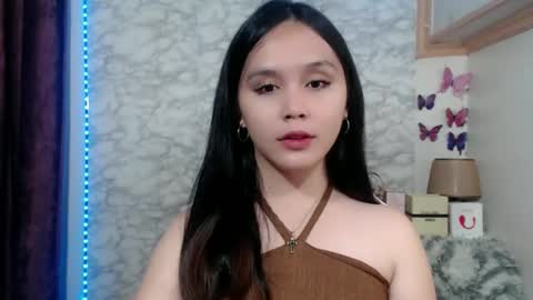 Snapshot of pia_intownx chatting on 06/06/26, 11:48 Ms Pia online show from 06/06/26, 11:48