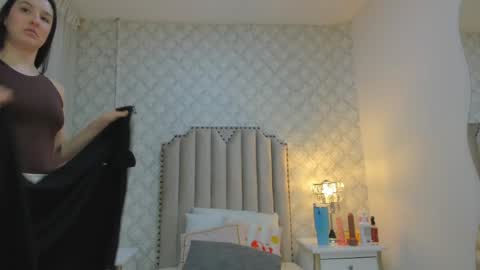    online show from 04/21/26, 11:27