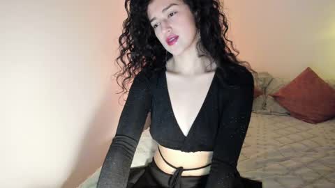 piama_burnss online show from 03/11/25, 10:53