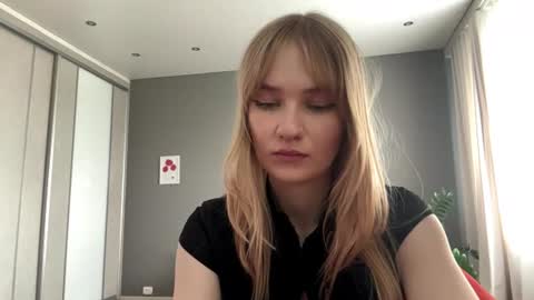Kristie online show from 06/25/26, 05:12