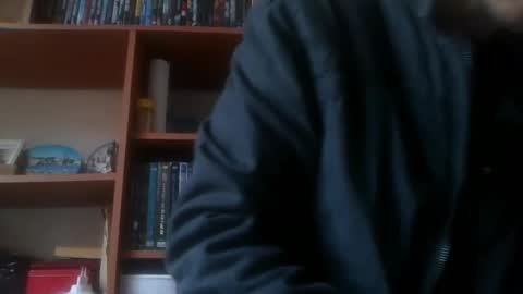 pichoun71 online show from 12/06/24, 10:38