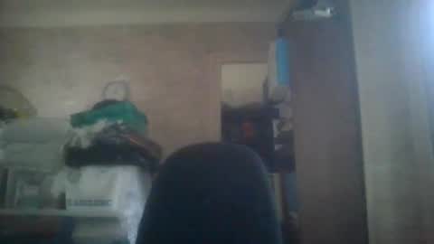 pichoun71 online show from 01/04/25, 11:11