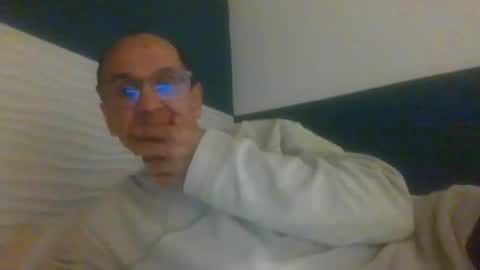 pichoun71 online show from 01/06/25, 05:06