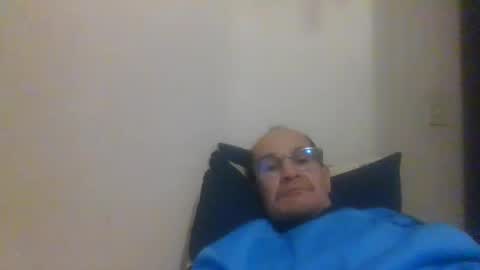 pichoun71 online show from 01/10/25, 07:25