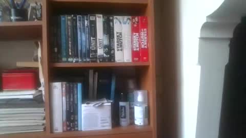 pichoun71 online show from 01/10/25, 10:28