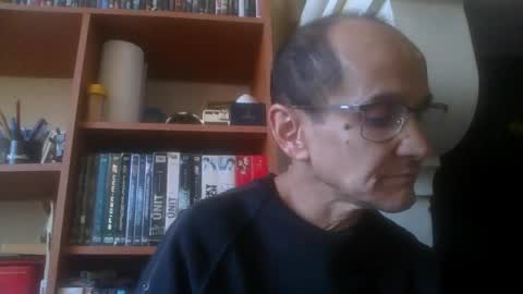 pichoun71 online show from 01/19/25, 01:44