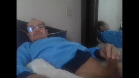 pichoun71 online show from 02/22/25, 07:56