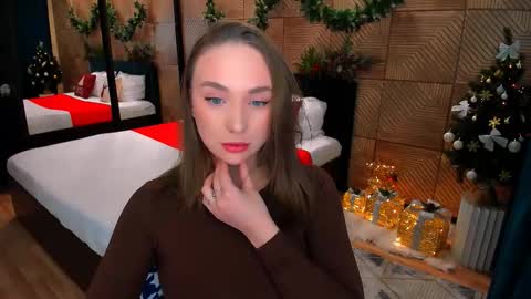 Emelie online show from 12/16/25, 05:29