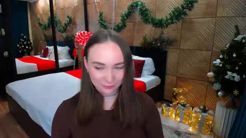 Emelie online show from 01/14/26, 04:18
