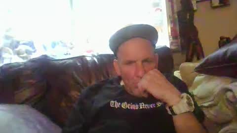 pierce702420 online show from 04/06/26, 04:46