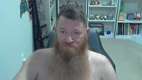 Snapshot of pierced2878 chatting on 04/30/26, 02:12 pierced2878 online show from 04/30/26, 02:12