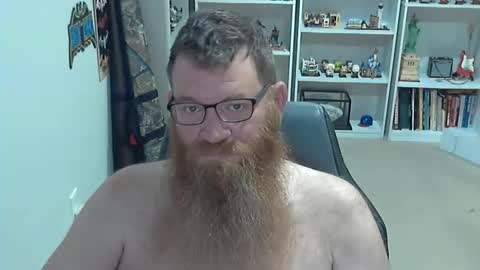 Snapshot of pierced2878 chatting on 05/20/26, 01:39 pierced2878 online show from 05/20/26, 01:39