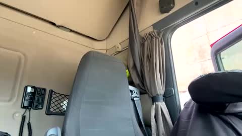 pierotu online show from 12/03/24, 11:44