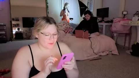 Piggy Rose online show from 04/04/26, 03:05