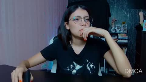 Andrea G online show from 11/10/25, 02:32