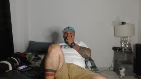 pikoro_gomez online show from 12/11/24, 04:39